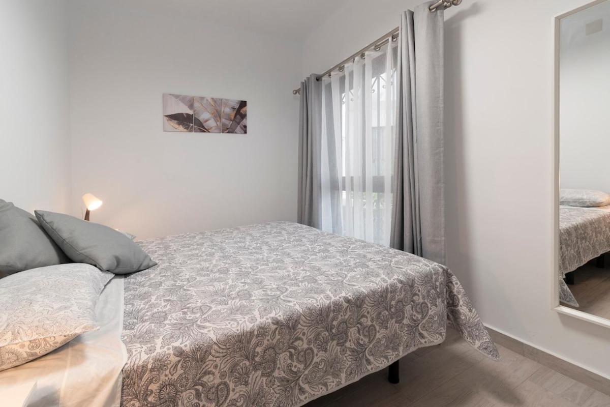 Cristian Sur Luxury 2 Bedroom Apartment Los Cristianos (Tenerife) Dış mekan fotoğraf